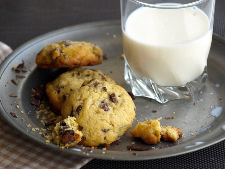 Réaliser des cookies chocolat noir maison