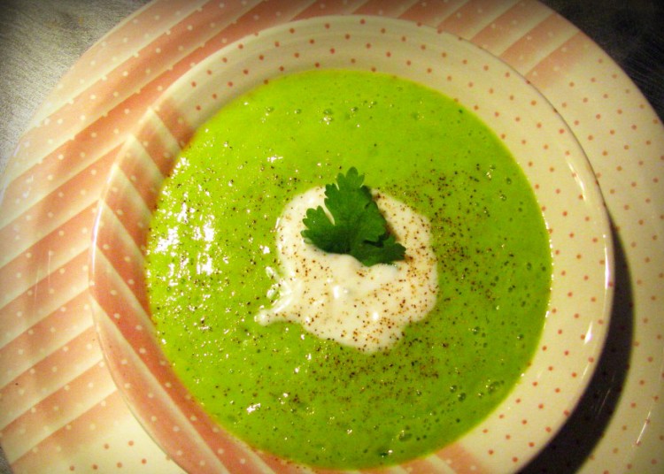 Recette estivale vitaminée : Velouté froid au concombre et à l'avocat